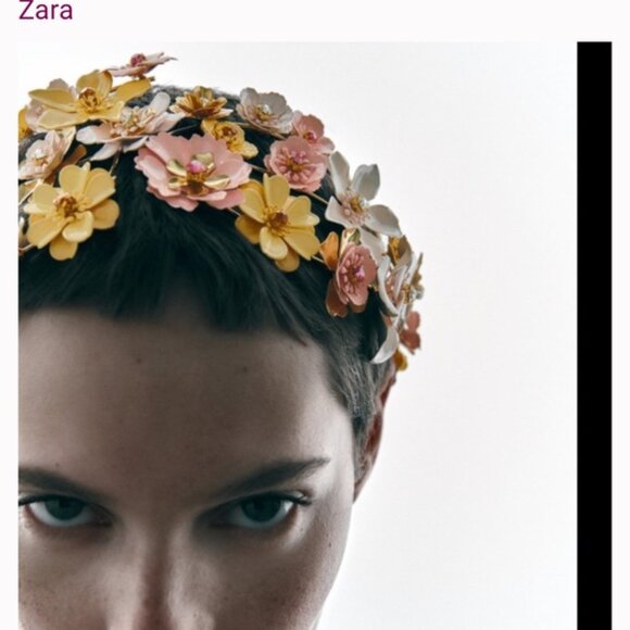 ZARA SPARKLY HEADBAND Tiara 2023 3D Mettalic flowers rhinestones rare sold out - Picture 3 of 7